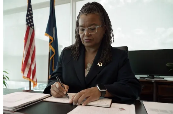 Sheriff Susan Hutson brings in reforms