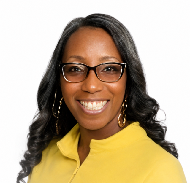 Roz Woodfox headshot